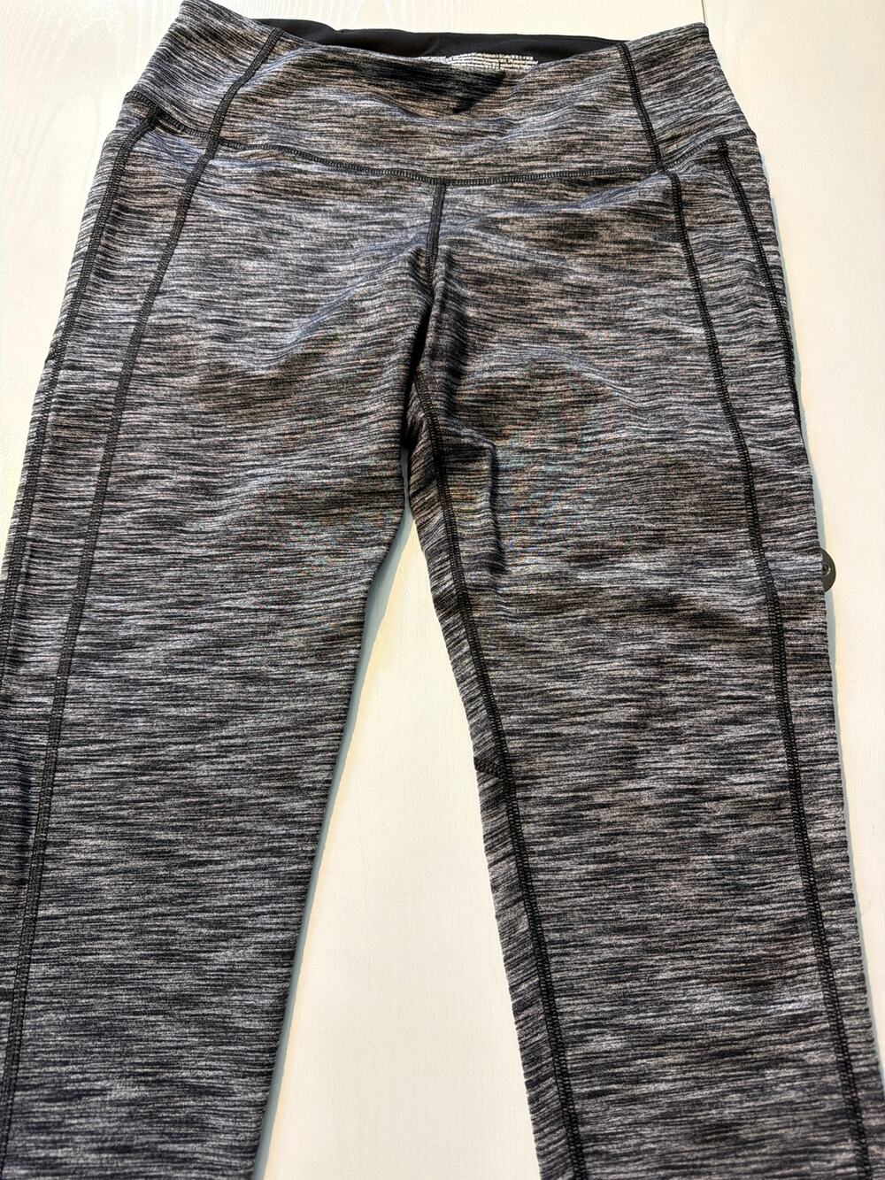 Women’s Large Victoria Sport leggings